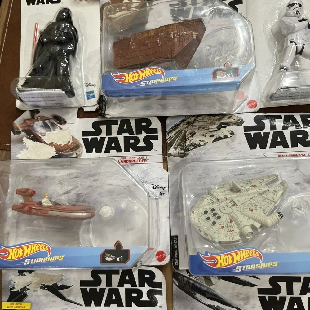 Hot wheels  / Hasbro star wars Figure Collection 7 Pc